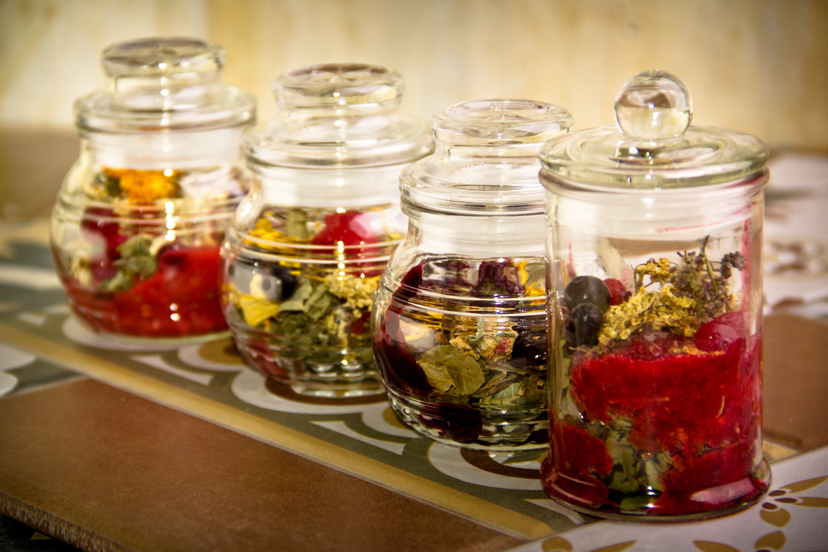 Как составить вкусный и ароматный чай из трав и ягод