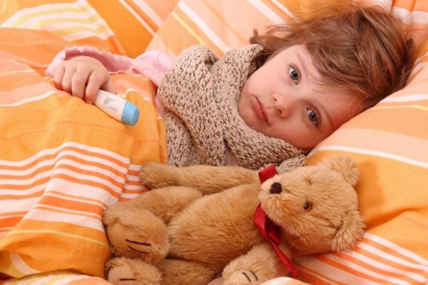Почему ребенок часто болеет? Основные причины и рекомендации