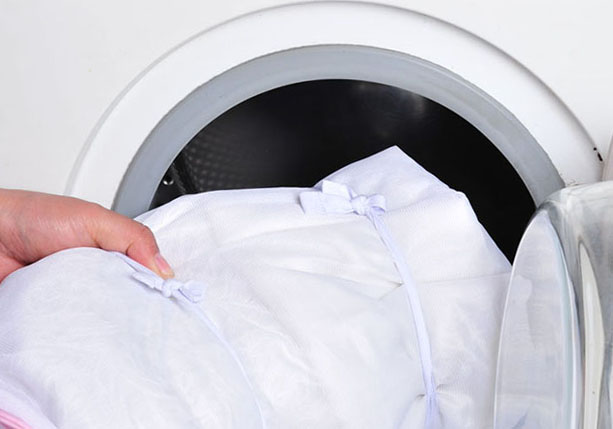 Как правильно постирать тюль в стиральной машине