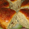 Булочки с изюмом и маком