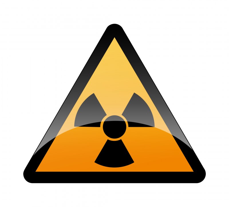 Радиация безопасность. Знак радиации. Значок радиации. Значок радиационной безопасности. Знак радиоцищнная безопасность».
