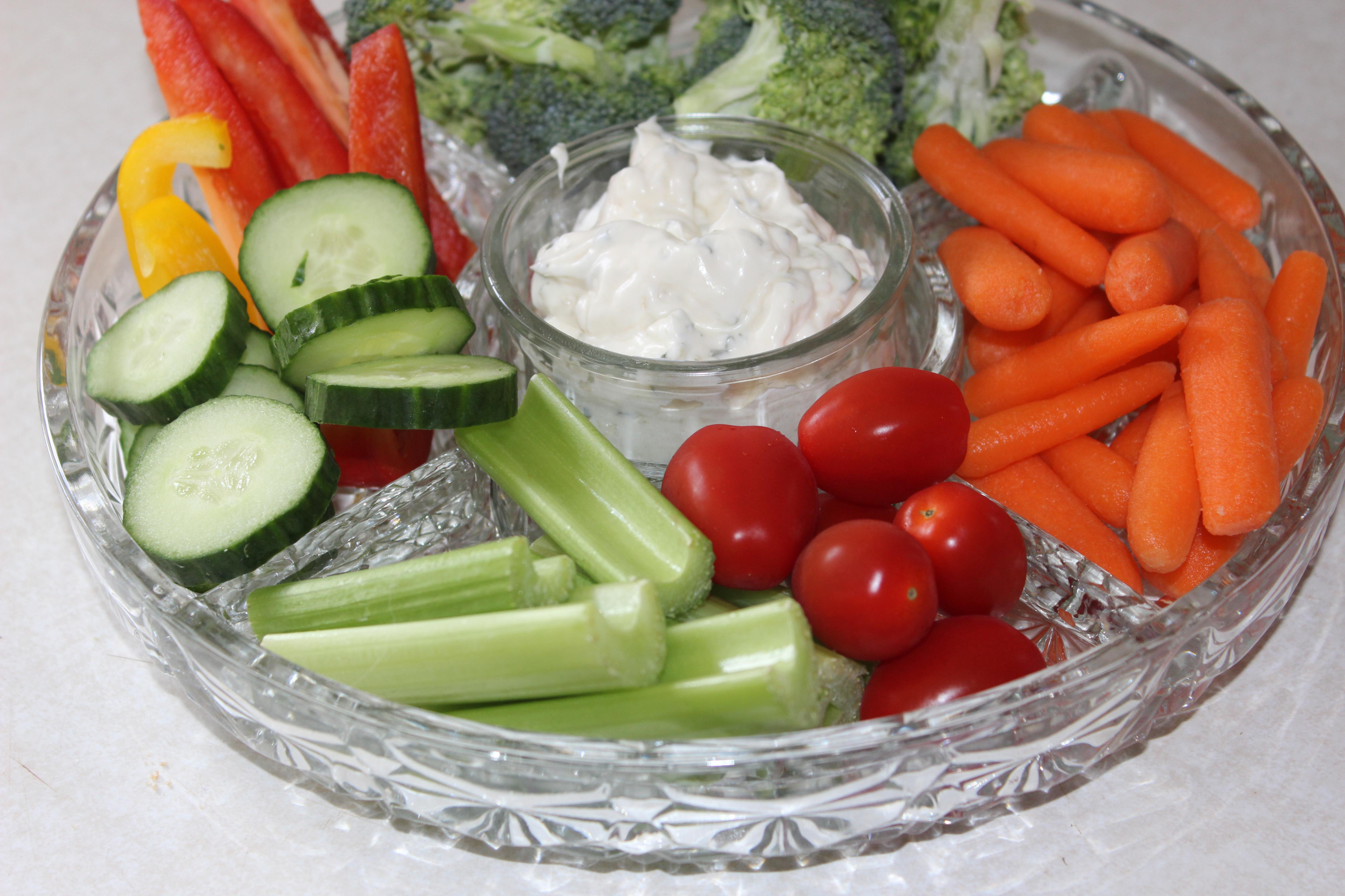 Preparing crudités