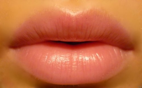 Объемные губы