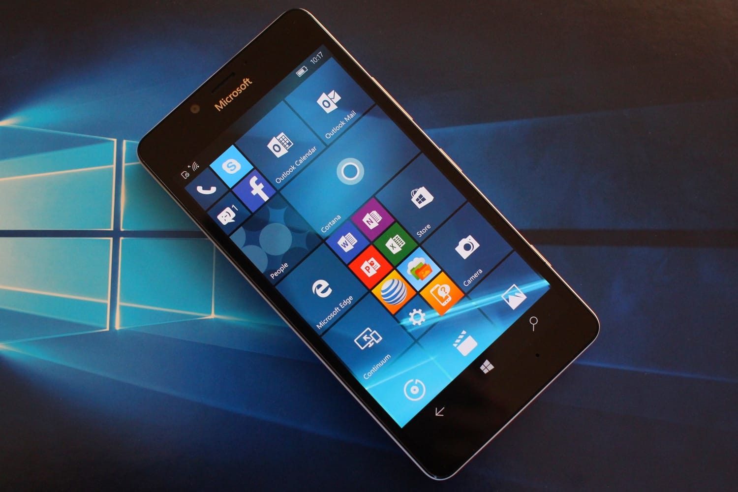 Телефон до 10 версии. Lumia 950. Windows Phone 10. Смартфон на виндовс 10. Windows 10 mobile.