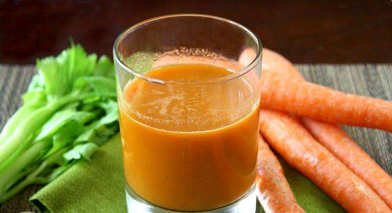 Сок из сельдерея и моркови