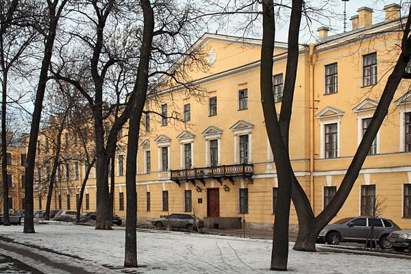 Николаевское кавалерийское училище в Санкт-Петербурге