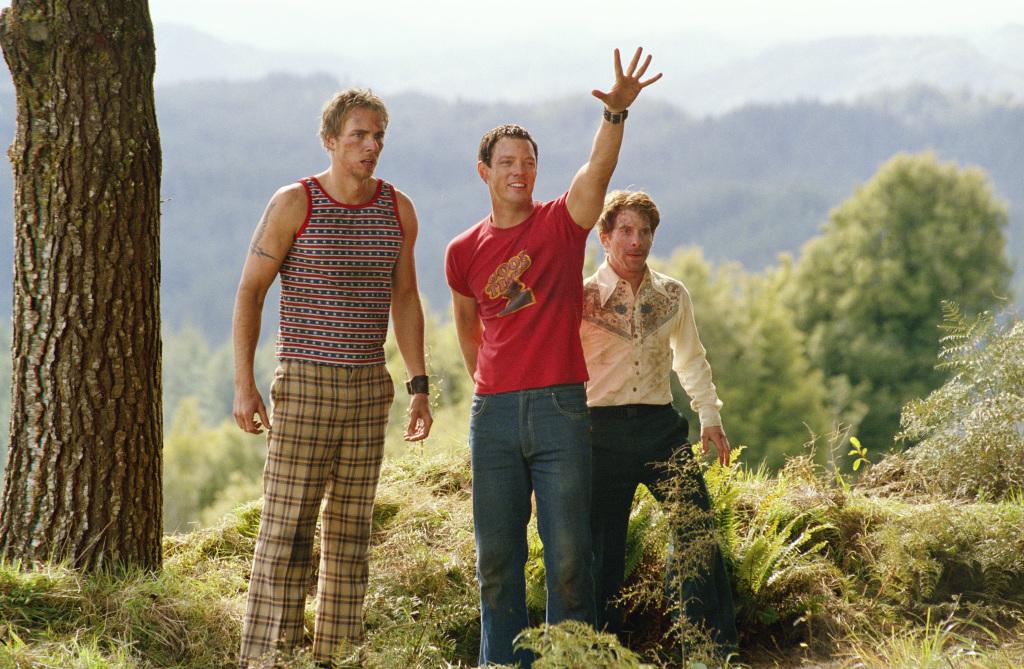 Четверо друзей каждые выходные. Трое в каноэ (2004). Мэттью Лиллард трое в каноэ.