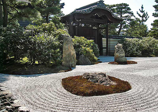 Сад камней Реандзи. Киото, Япония.