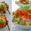 Тайский салат с дайконом и миндально-имбирным соусом