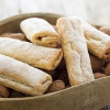 Как приготовить печенье из слоеного теста с грецкими орехами