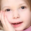 Причины и профилактика кариеса молочных зубов у детей