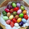 Как окрасить яйца к Пасхе