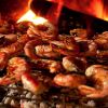 Как приготовить морепродукты на открытом огне