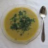 Суп из голубя с желтком и гренками