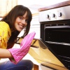 Как правильно мыть кухонную плиту