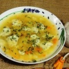 Как приготовить суп с полезными и вкусными клецками из зелени и чеснока