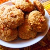 Простой рецепт вкусного печенья с овсяными хлопьями, медом и орехами