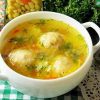 Легкий суп с овощами и сырными шариками