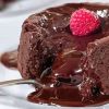Шоколадный кекс с шоколадным соусом