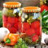 Как приготовить салат из огурцов и помидоров на зиму 
