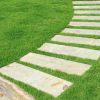 Как защитить ступени и садовые дорожки из бетона