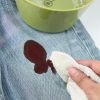 Как удалить пятна крови: 3 эффективных способа