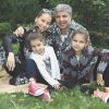 Нынешняя семья Сосо Павлиашвили в полном составе