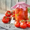 Как приготовить маринованные помидоры «по-русски» по классическому рецепту