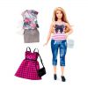 Шикарная кукла Барби с набором одежды