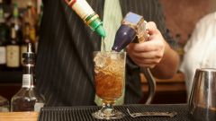 How to become a bartender
