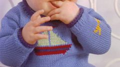 Как связать малышу свитер