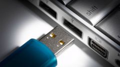 How to recover files from corrupted USB drive