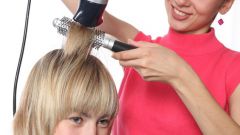 Как накрутить волосы феном
