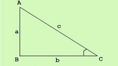 Как найти стороны прямоугольного треугольника, зная площадь