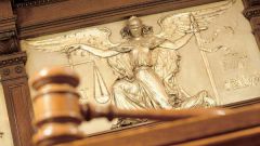 How to pay legal costs in court