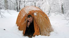Как собрать зимнюю палатку