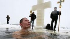Как подготовить себя к крещенским купаниям