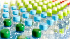 Как построить плот из пластиковых бутылок