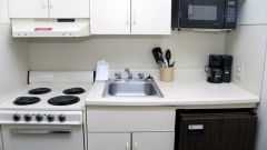 How to paint kitchen cabinets