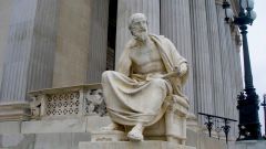 Почему Геродота назвали отцом истории