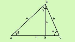Как найти площадь треугольника
