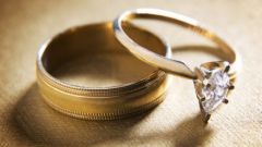 Как выбрать женское свадебное кольцо