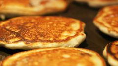 How to bake pancakes