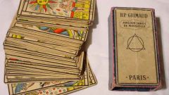 How to learn to read Tarot cards Tarot