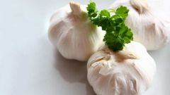 How to get rid of garlic odor