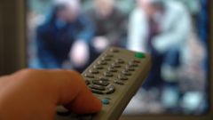 How to disassemble the TV remote