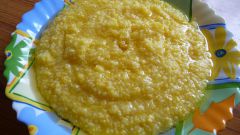 How to cook corn porridge for a child