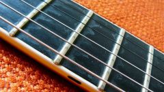How to set the guitar fretboard