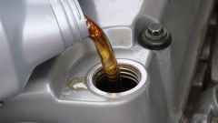 How to check the oil level in a box-machine