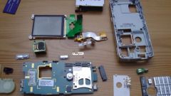 How to disassemble mobile phone